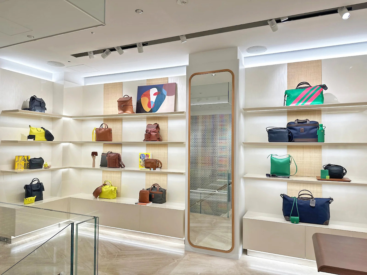 Longchamp Flagship Stores